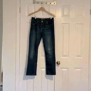 Levi’s Demi Curve Classic Rise Straight Cut Denim Jeans  in Size 30x 32